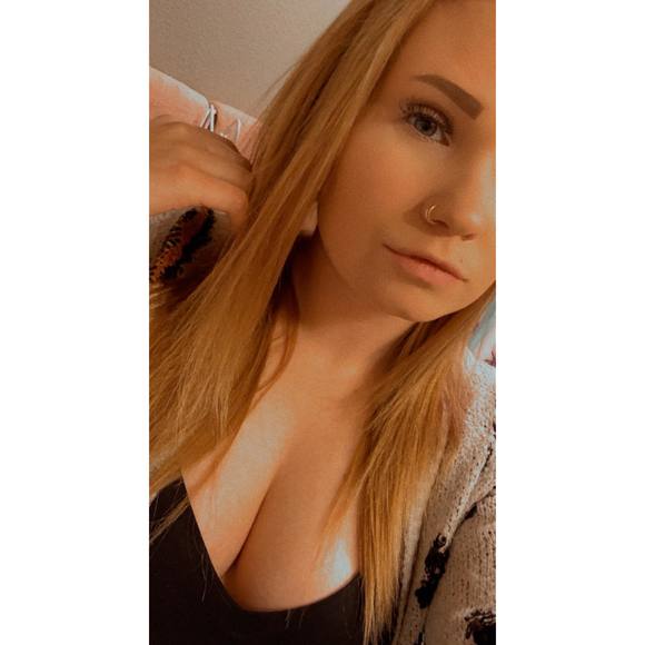 krystallarson09